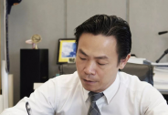 擁有7架私人飛機(jī)，身價(jià)是董明珠的4倍，他被稱為“空調(diào)大王”
