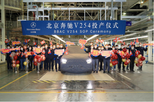 “新豪華主義”重磅車型 ——全新梅賽德斯-奔馳長(zhǎng)軸GLC SUV下線